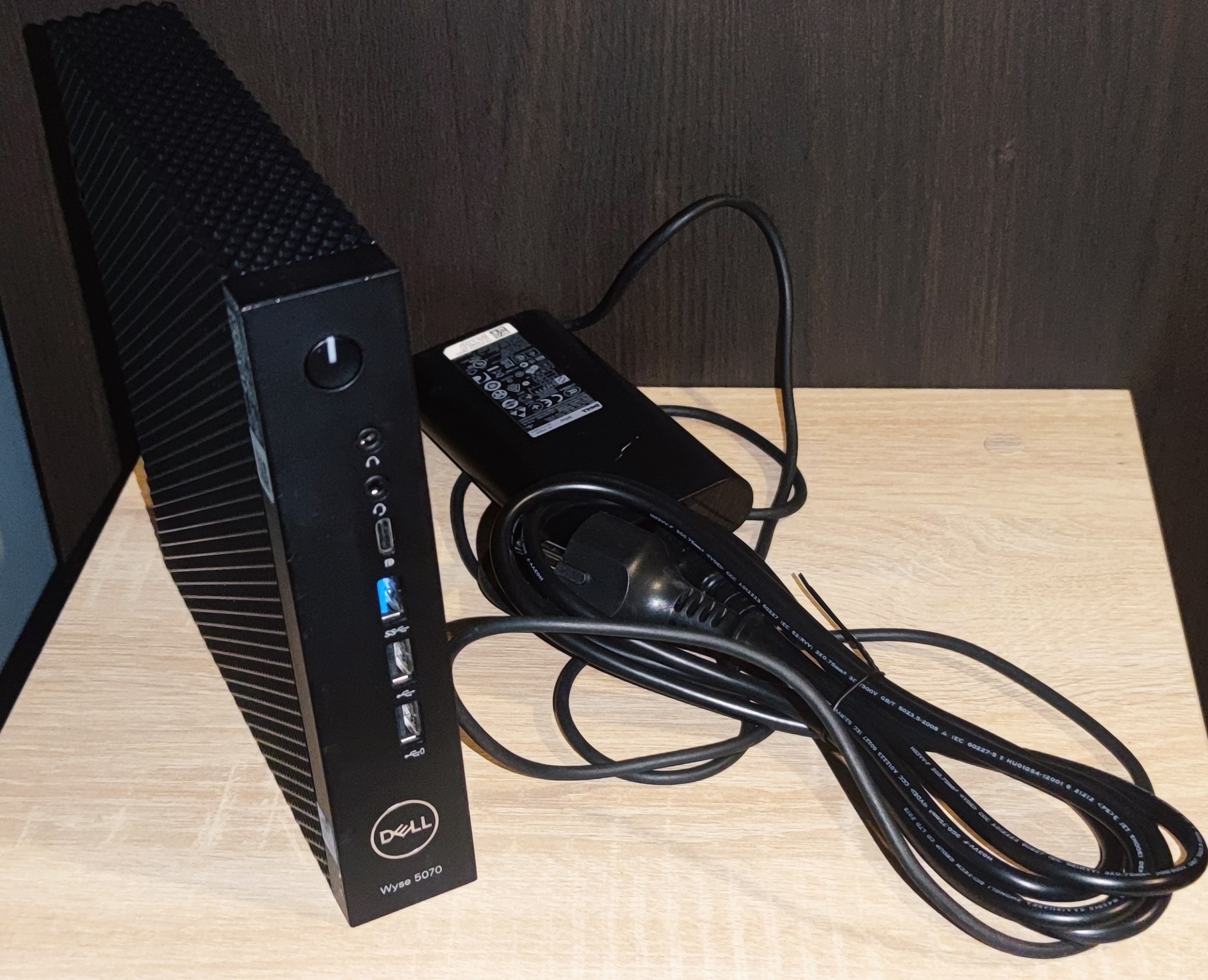 Mini komputer Dell - Windows 11 - 8GB RAM - Do nauki i biura